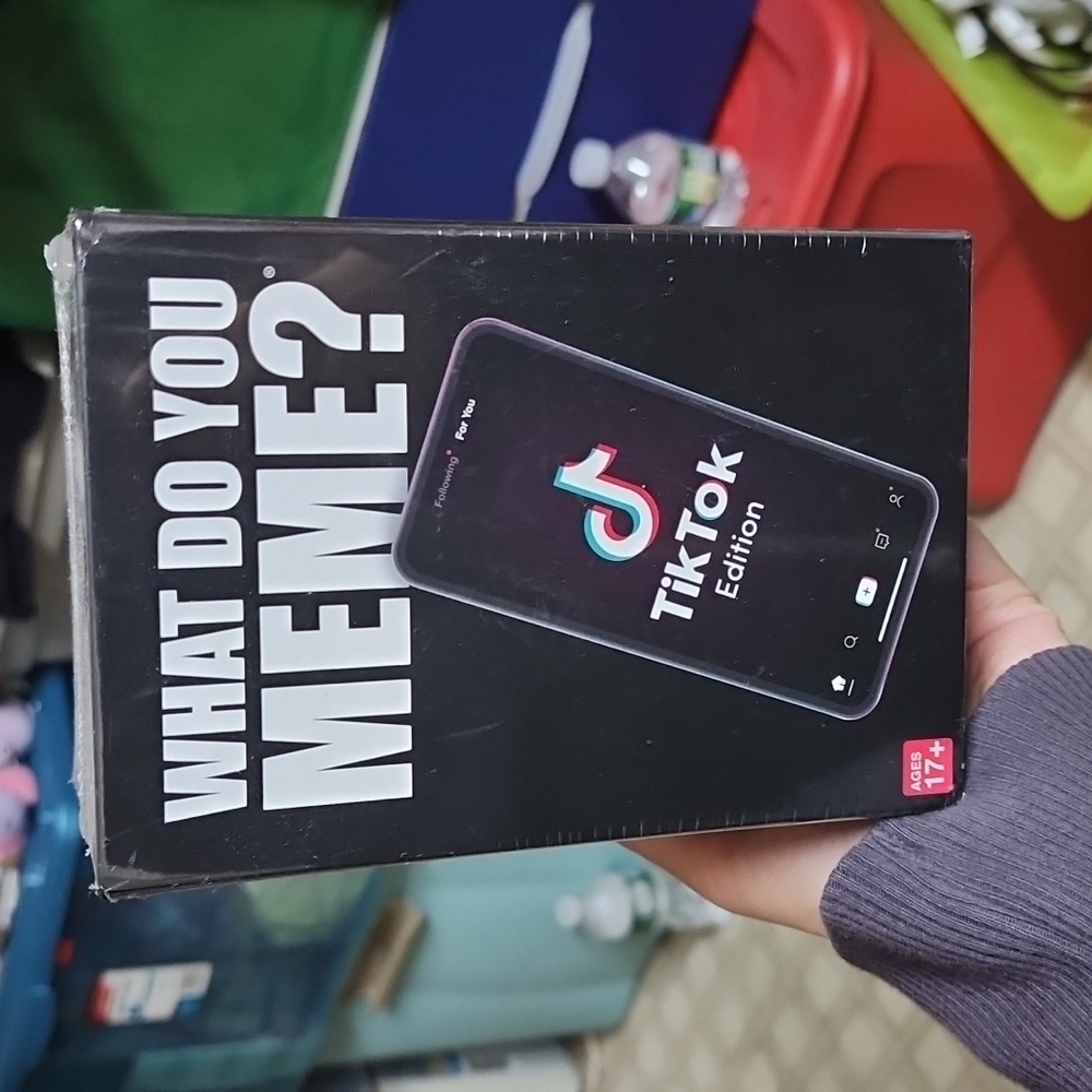 What Do You Meme Card Game Tiktok Edition BRAND NEW